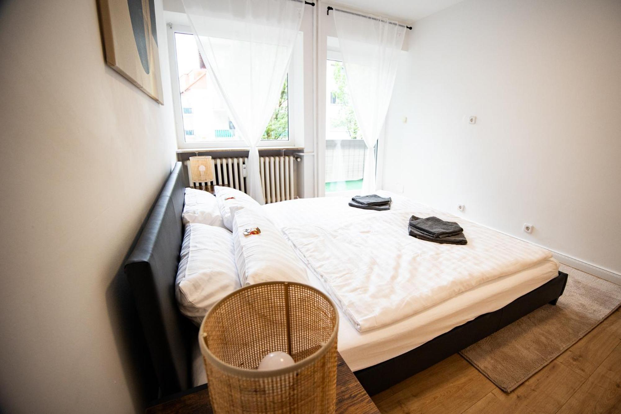 Me Living Innenstadt 10 Meter Balkon * Бад-Пирмонт
